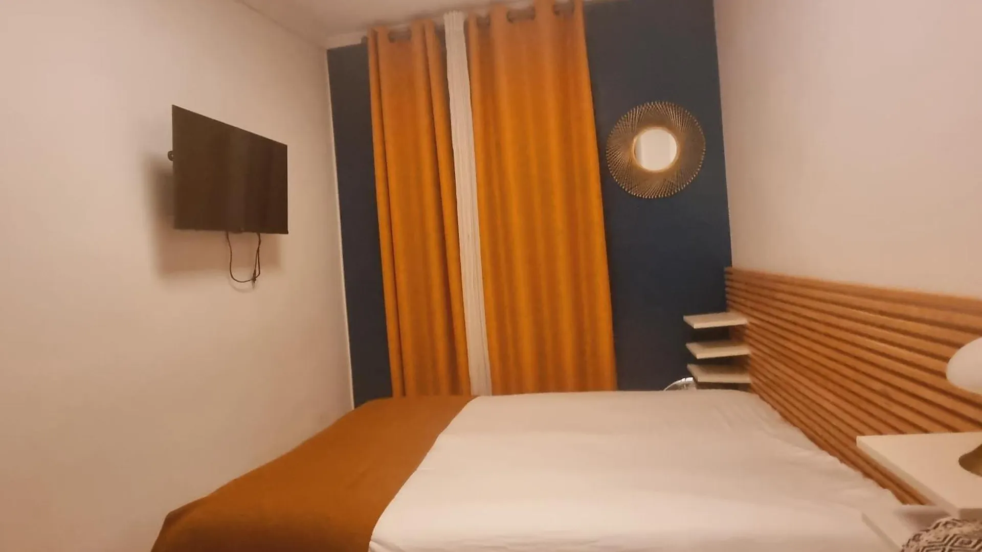 Joli A Bastille Paříž